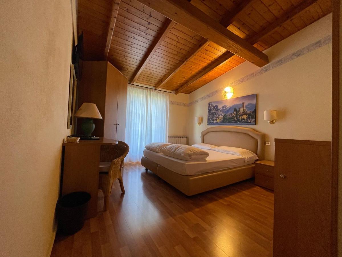 Rabay 3* Brenzone sul Garda