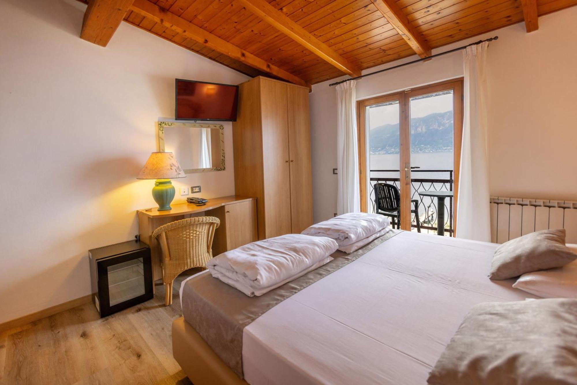 Rabay Hotel 3*