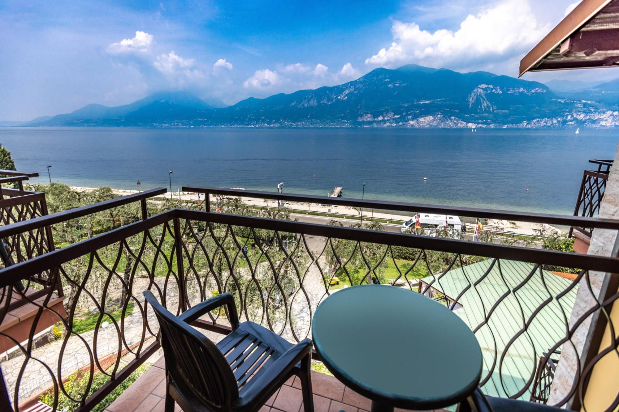 Rabay 3* Brenzone sul Garda